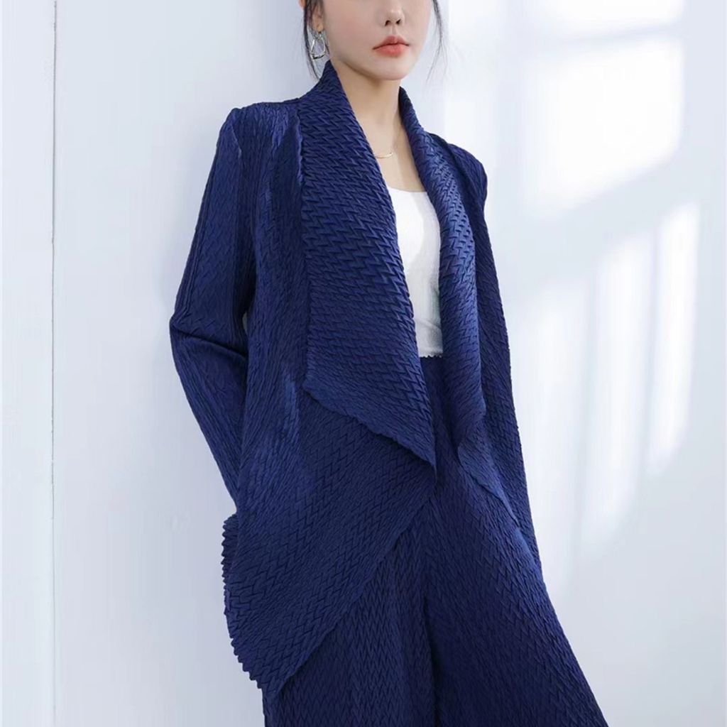 K&J 閃亮服飾 - 韓版壓摺紋路質感開襟外套