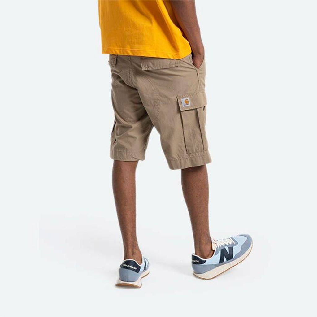 eng_pl_Carhartt-Regular-Cargo-Short-I028246-LEATHER-1025038_3.jpeg