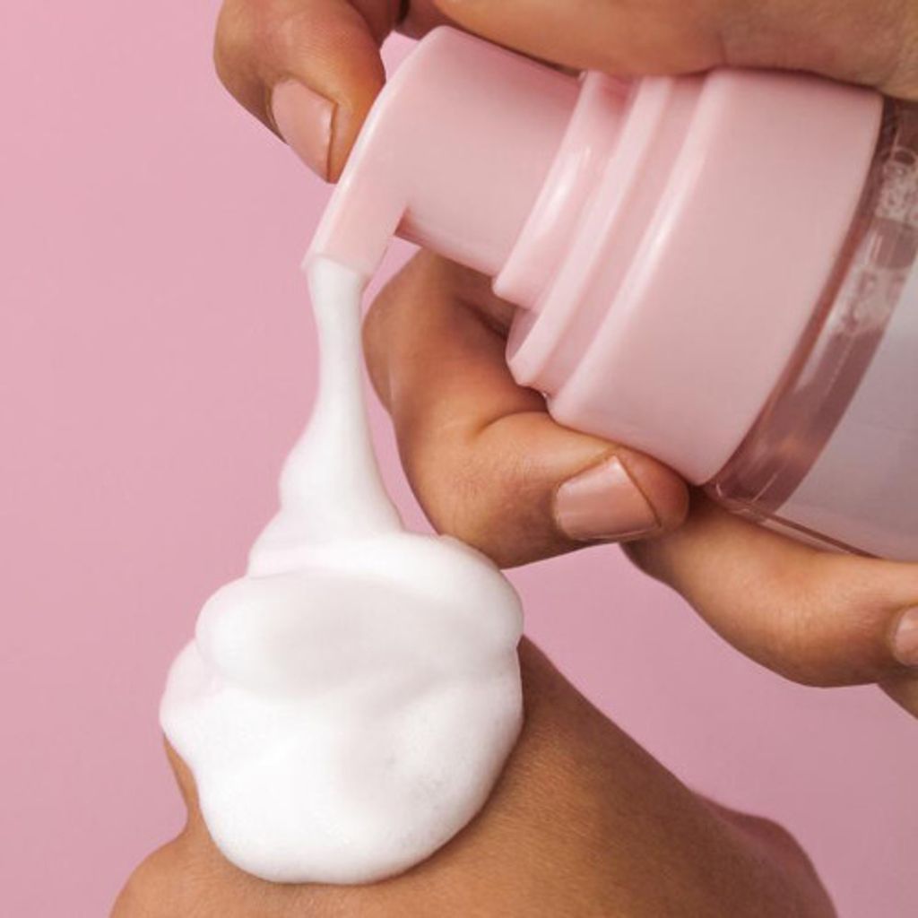 Alya-Foaming-Micellar-Cleanser-135ml2__25147