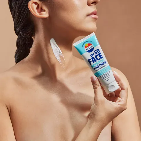 6279_SENSITIVEFACESUNSCREENSPF50_2400x