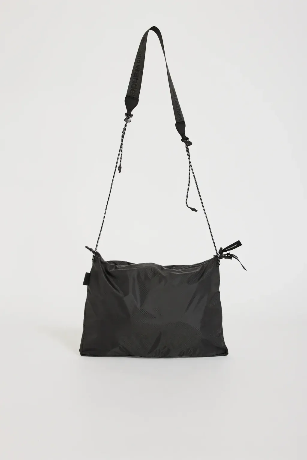 AND_WANDER_SIL_SACCOCHE_CHARCOAL