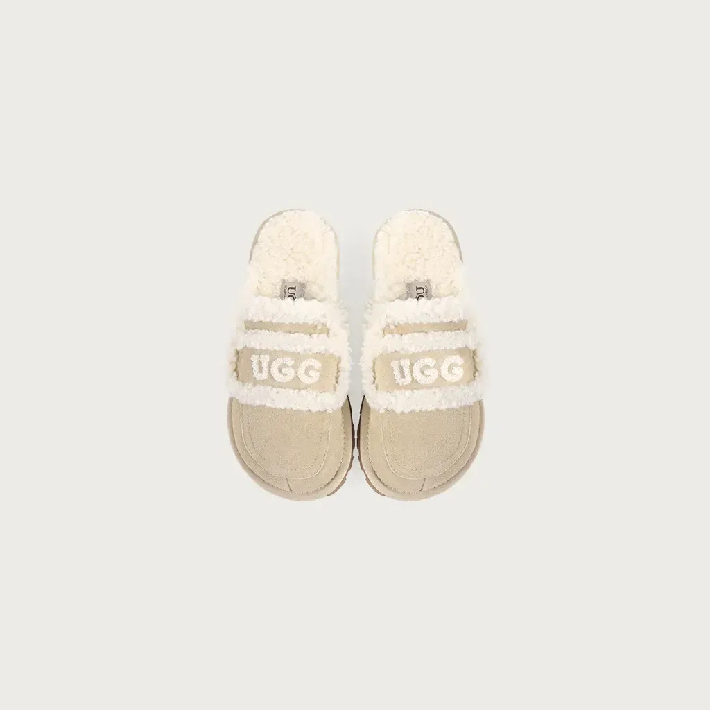 square_toe_logo_slipper_ugg_ozlana_sand_copy_2