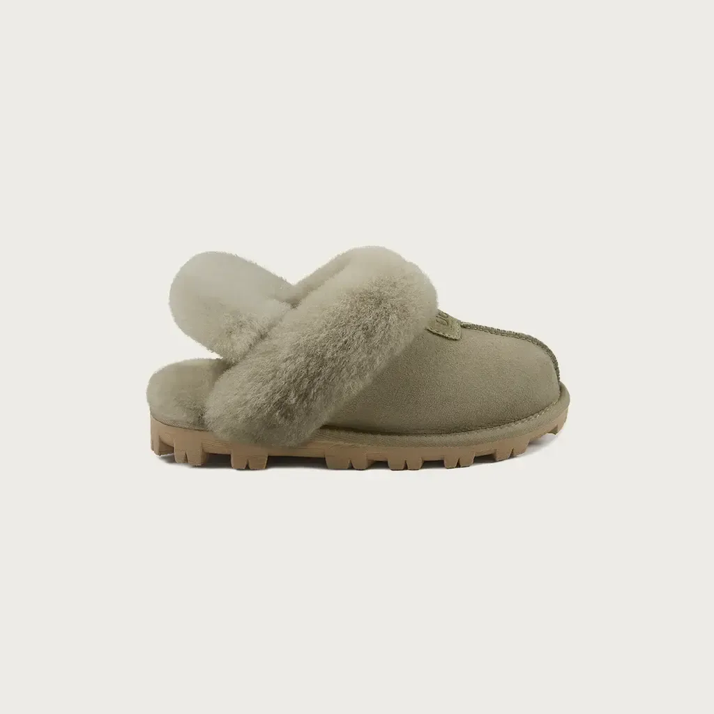 Classic_Coquette_Slipper_UGG_OZLANA_Olive