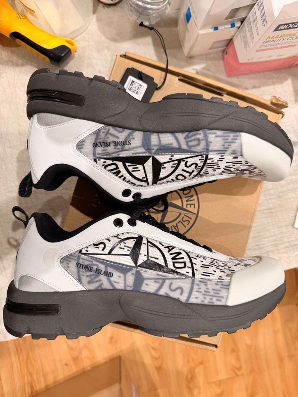 stone_island_mens_grime_sneake_1765023052_2e66324c_progressive