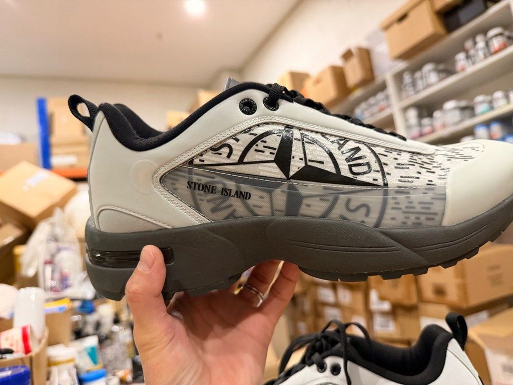 stone_island_mens_grime_sneake_1765023052_d7db41b3_progressive