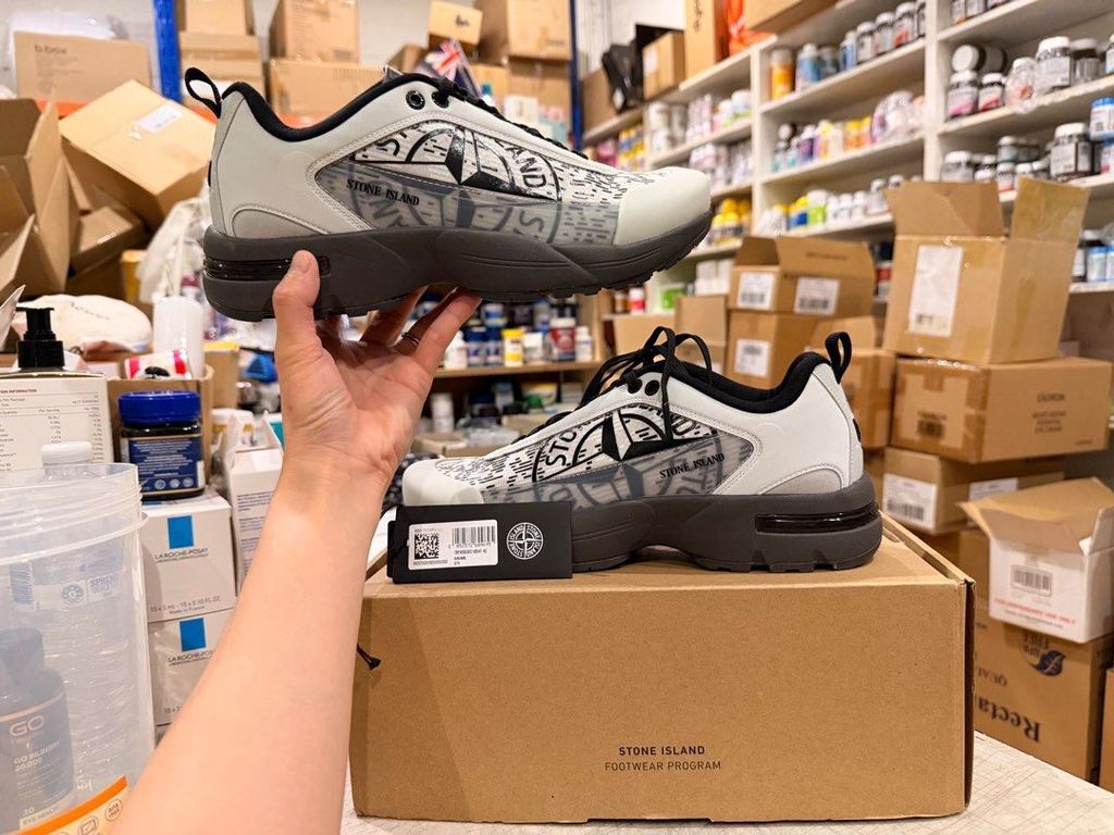 stone_island_mens_grime_sneake_1765023052_ef76b2c4_progressive