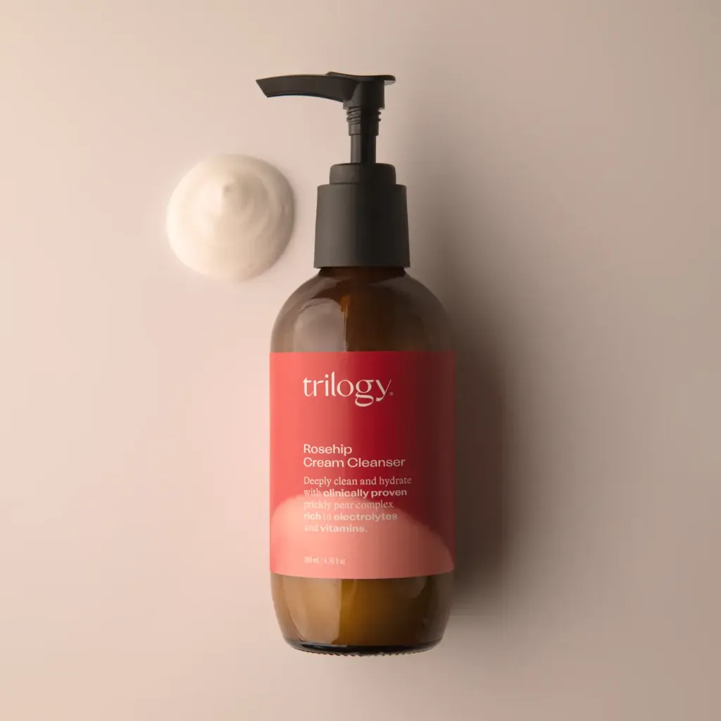 TRC_RosehipCreamCleanser_ccd0c027-888e-4b0b-b93e-3d086a93a40e