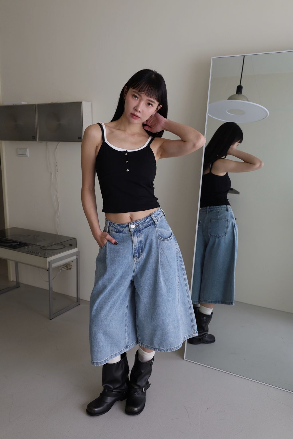 Facetune_16-03-2026-22-43-02