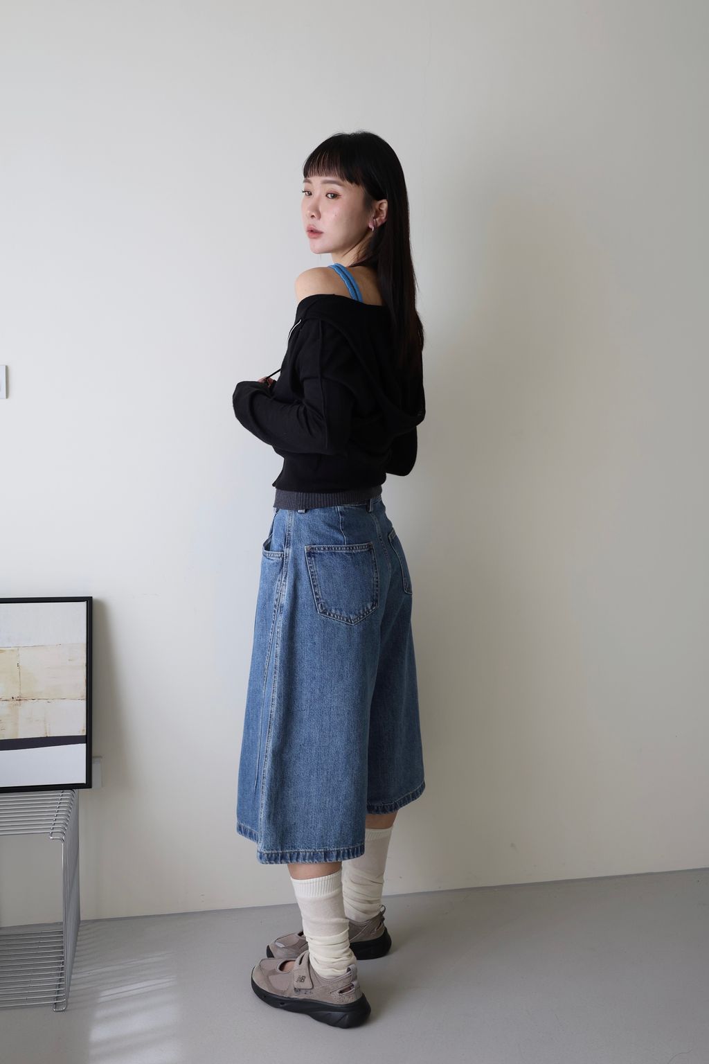 9D8552B5-517B-4B70-9E5D-3F967A218DB1