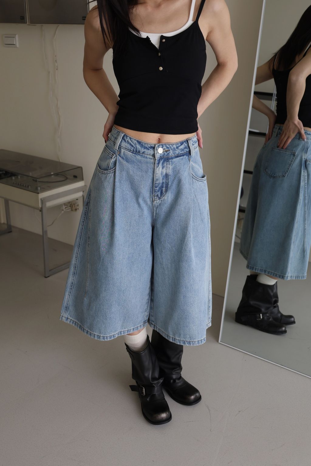 DBB56B64-3CAB-4F8B-A03E-D717E02B3FAD 2