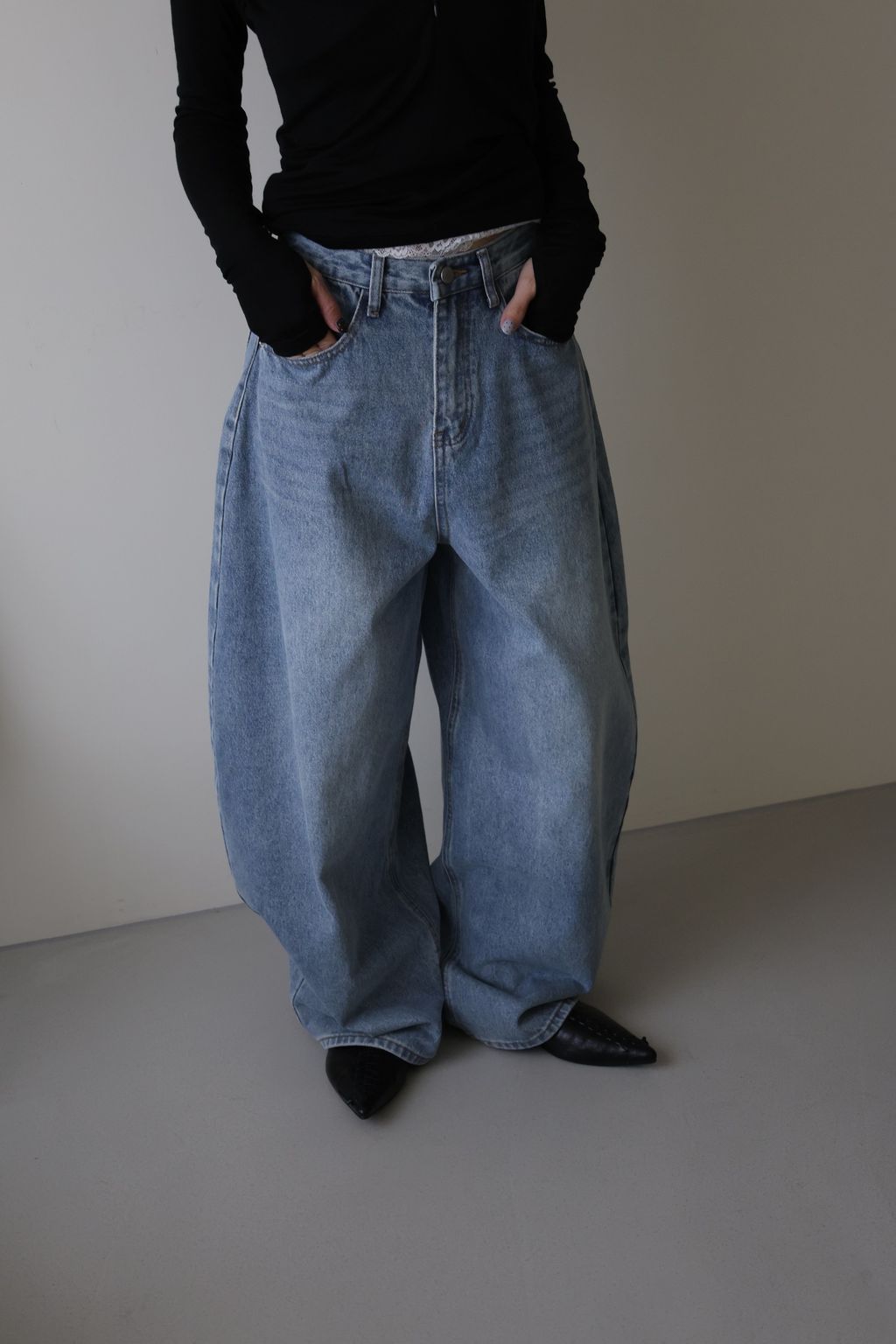 C1423D59-62BF-4EE6-9D64-032F89AE05AF