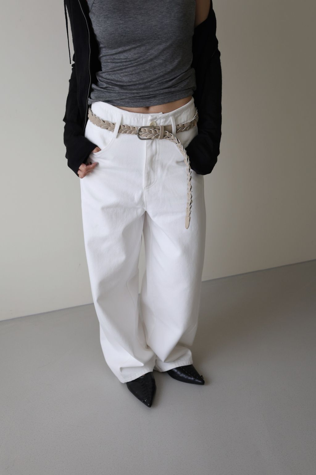 03260D89-9423-4D05-9DAF-DC35E6B45E2A