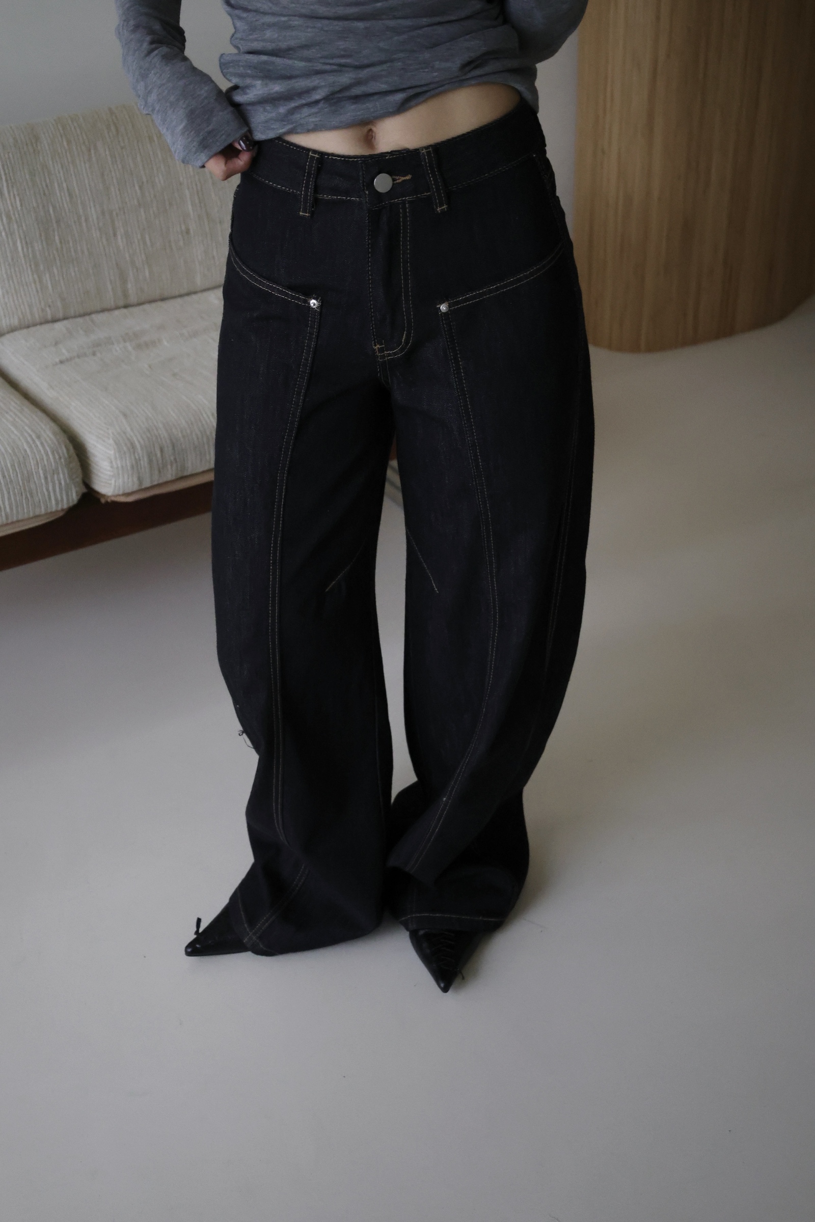 1C3703BA-D7AD-4AAD-A99B-C6C13F14CA88