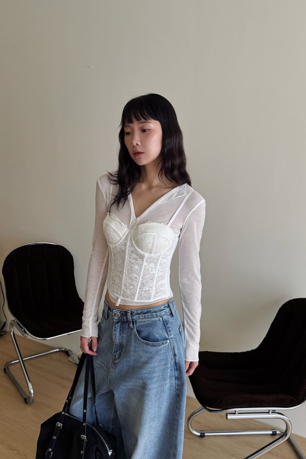 Facetune_12-04-2026-23-20-50