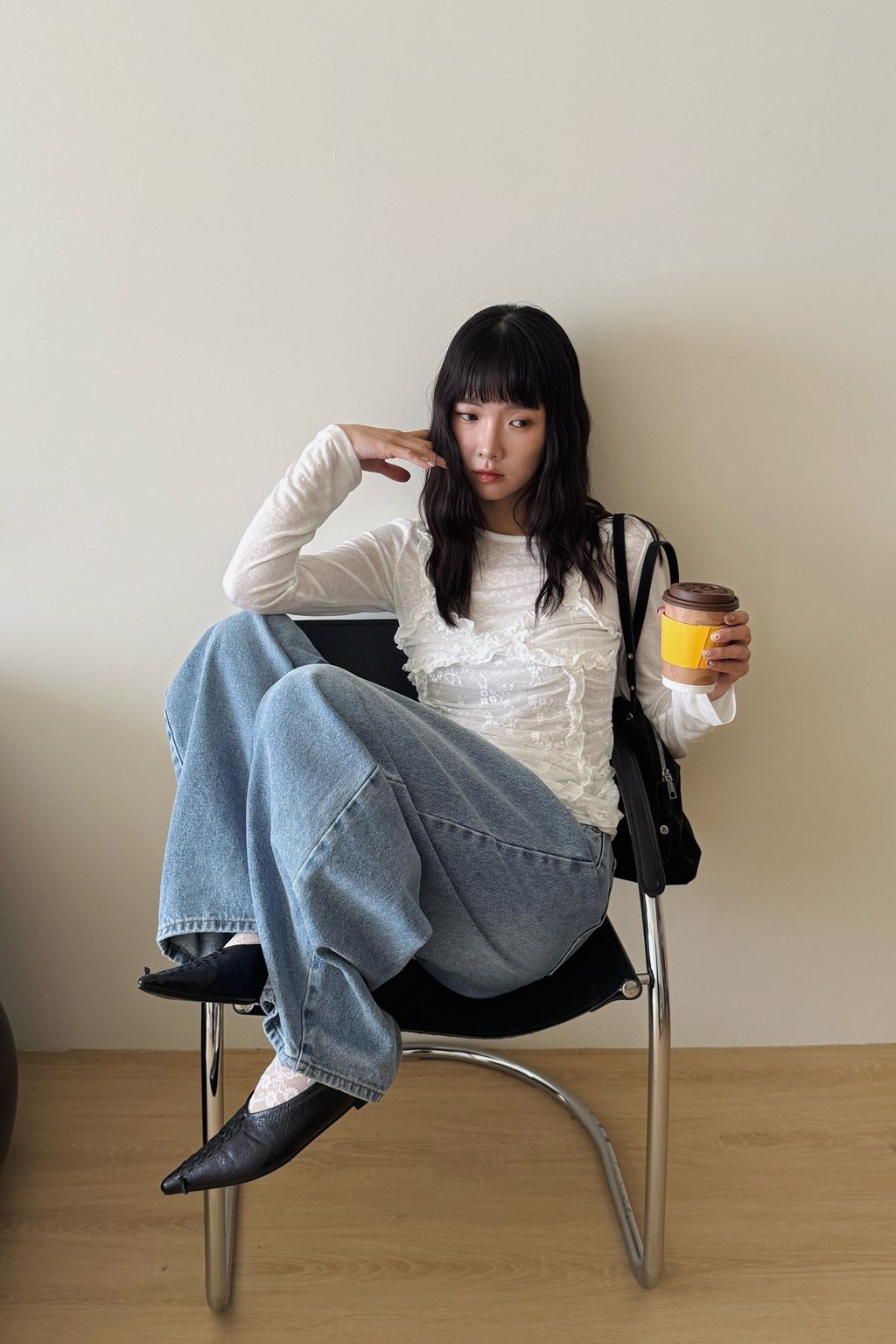 Facetune_11-04-2026-22-11-28