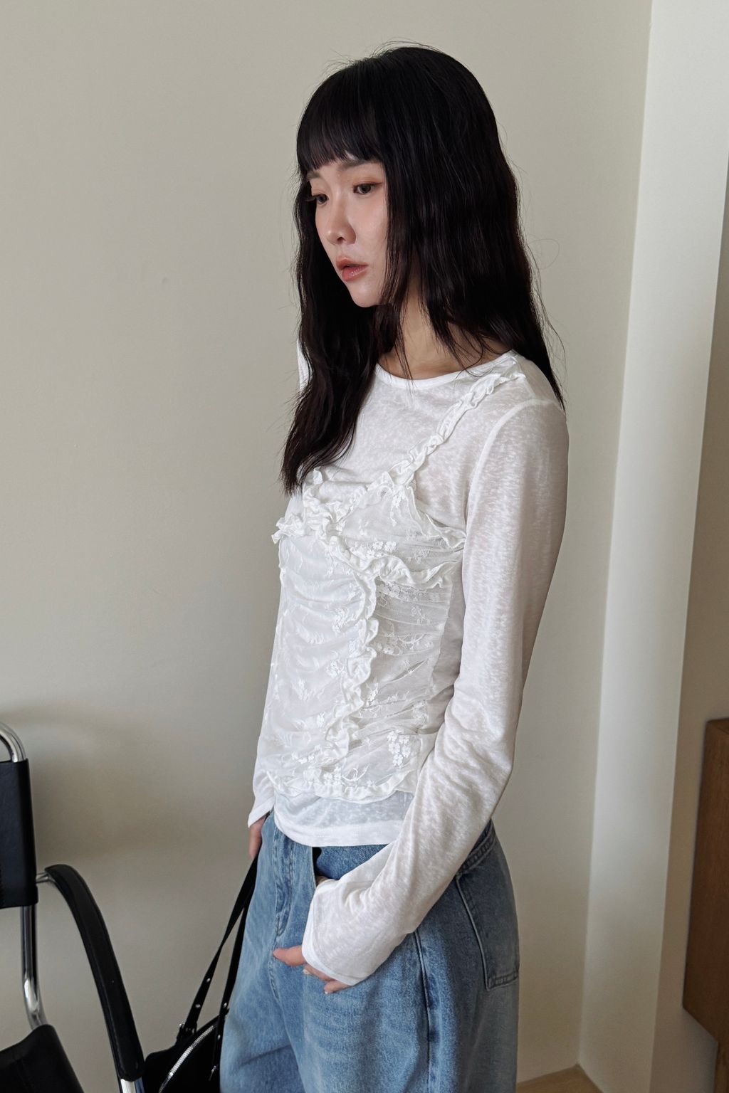 A7400F0A-6066-4A6B-B69A-0B5F14732394