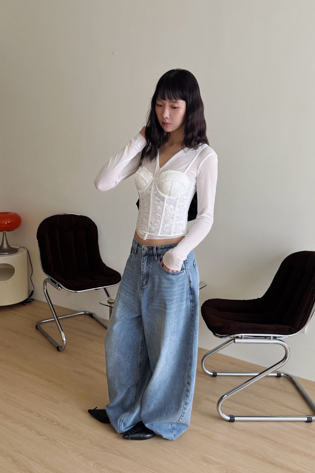 Facetune_12-04-2026-23-21-13