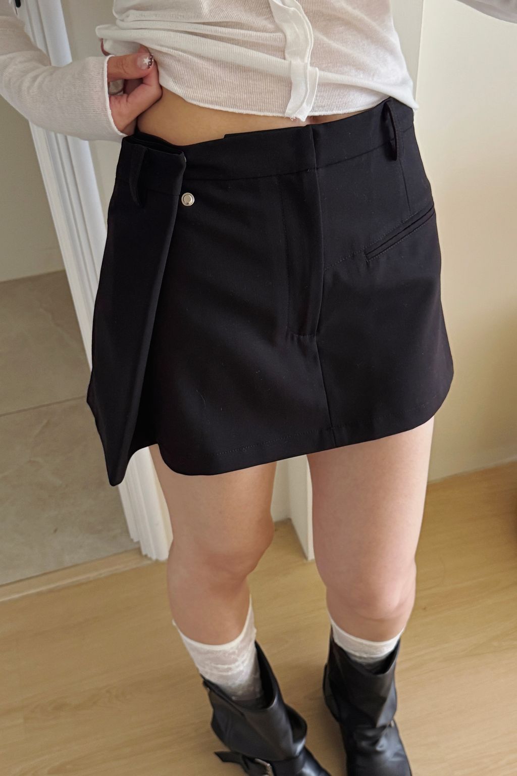 D24C208D-F5FF-476A-B54A-A8BC10BDEBEB