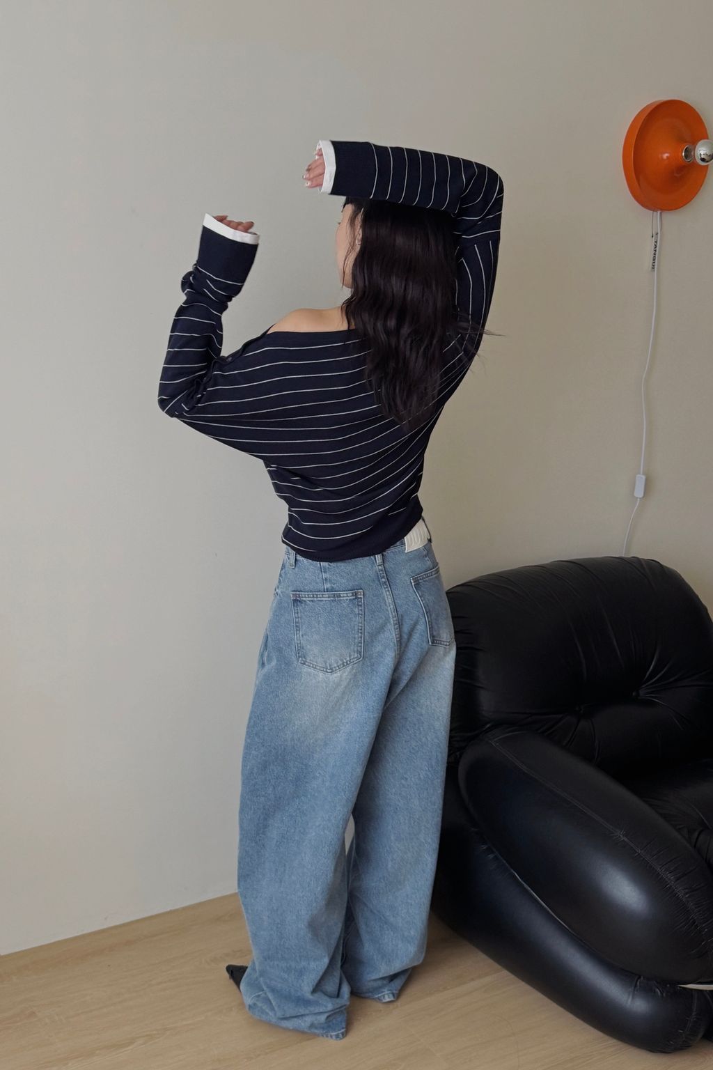 DDB78A8B-6B3F-46A8-878E-9E4472879615