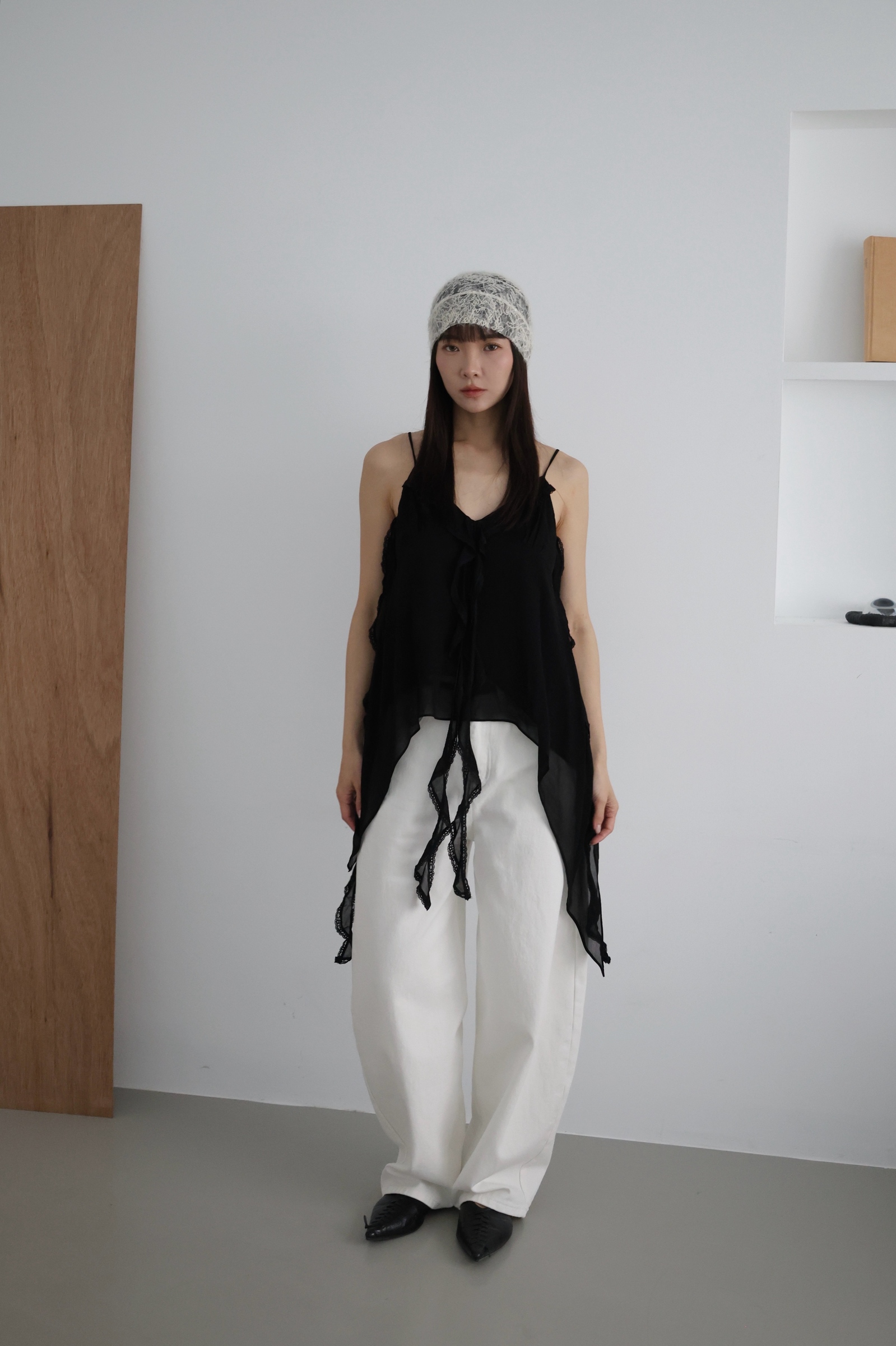 Facetune_25-04-2026-22-12-52