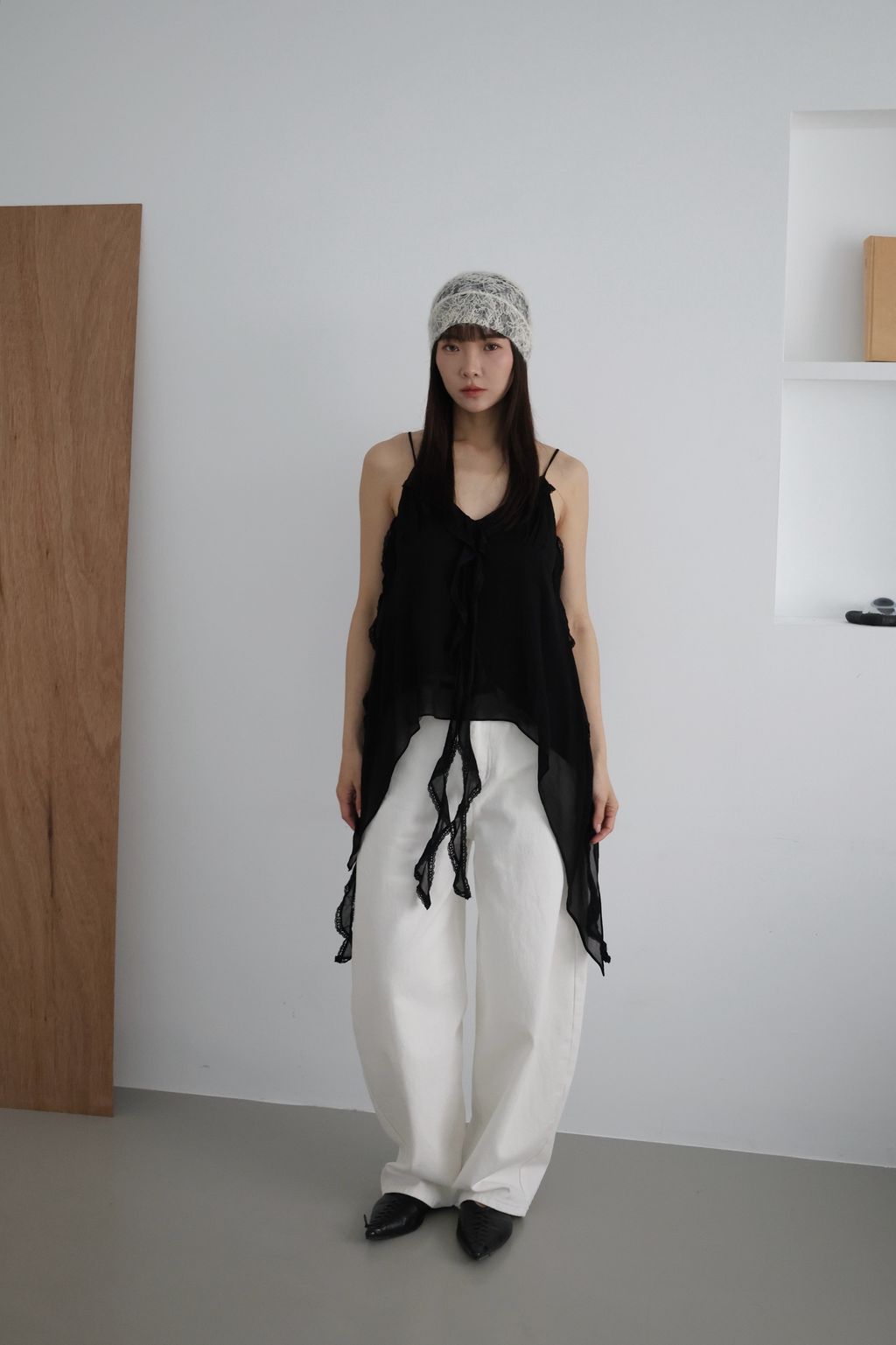 Facetune_25-04-2026-22-12-52