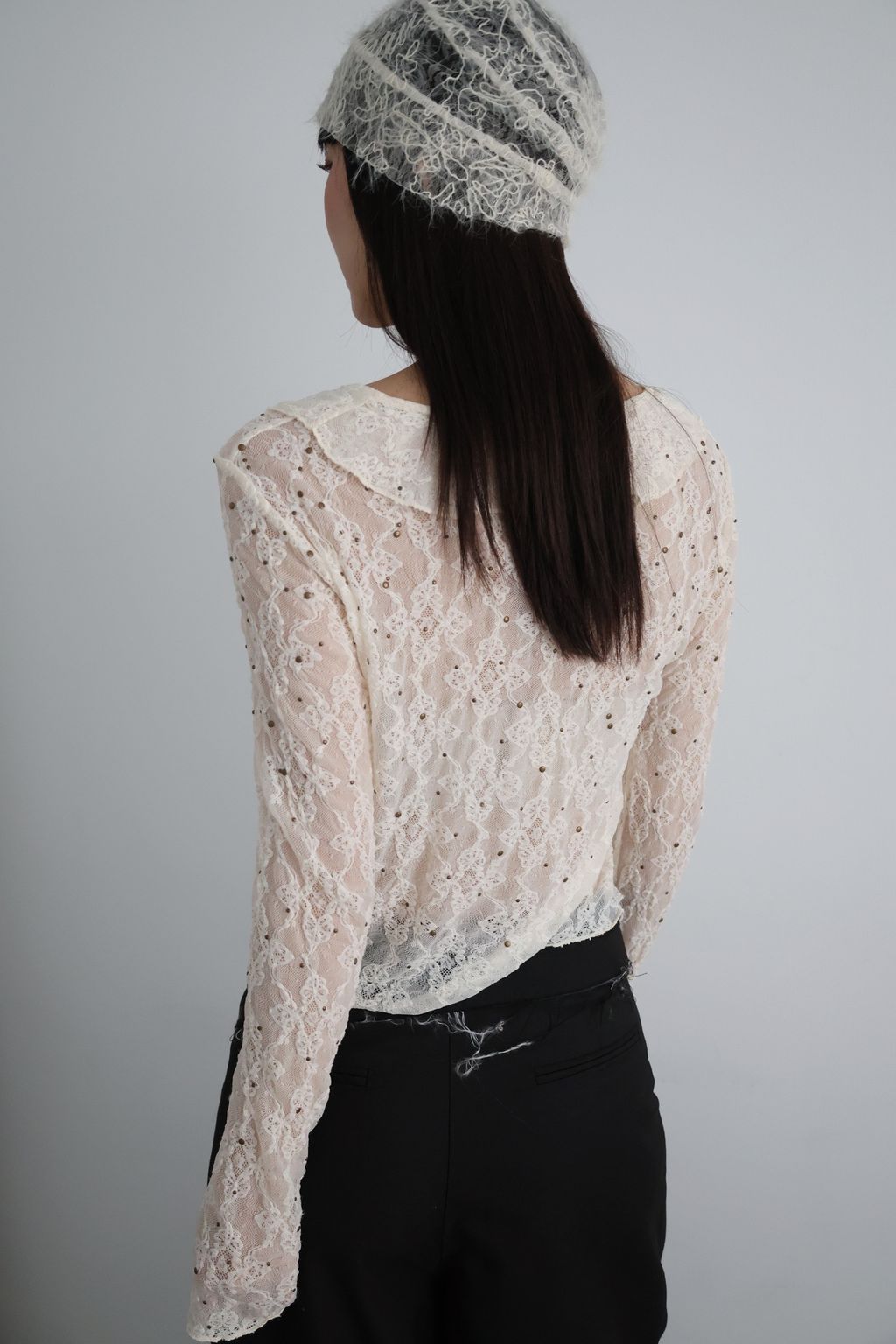 989BB100-7C52-48DB-8B03-169CC93F56CD