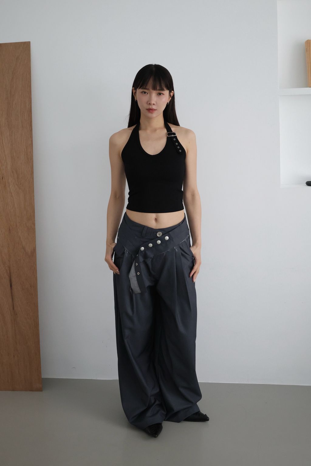 Facetune_27-04-2026-23-19-48