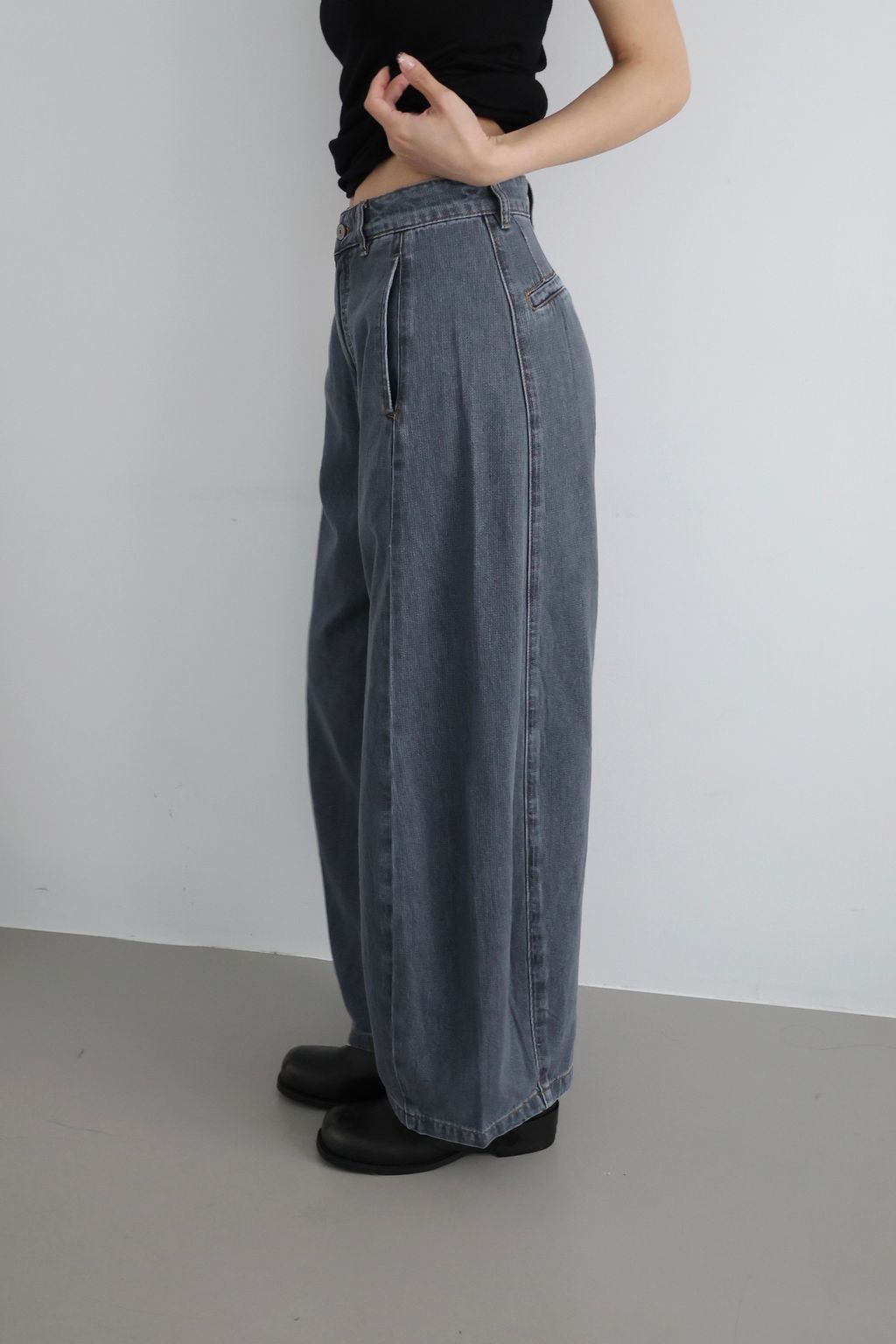 BFBC01D7-EE1A-4543-813E-1E7CD9932361