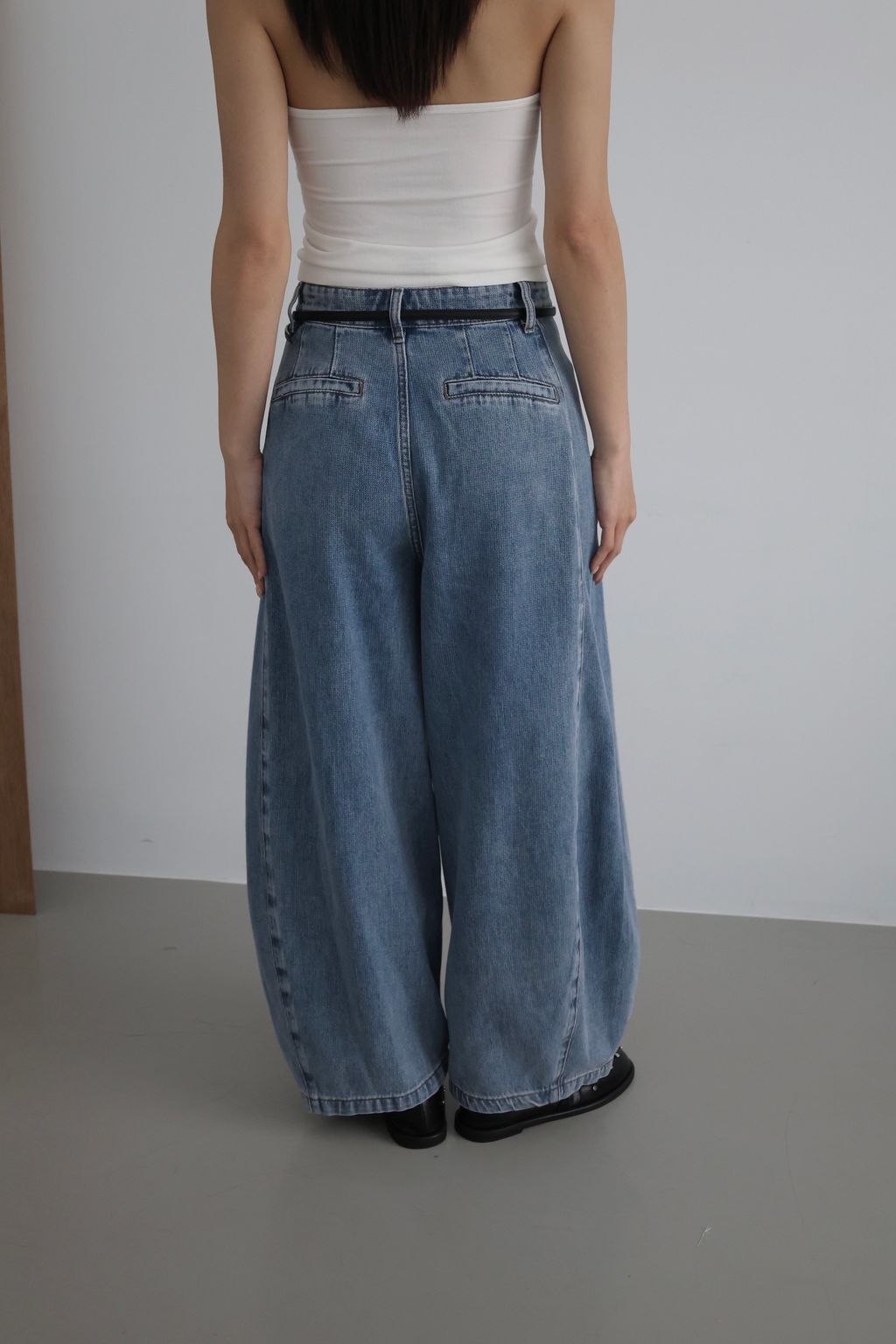 DF2B069B-BBF6-4861-BBCC-0ECD7060C51C