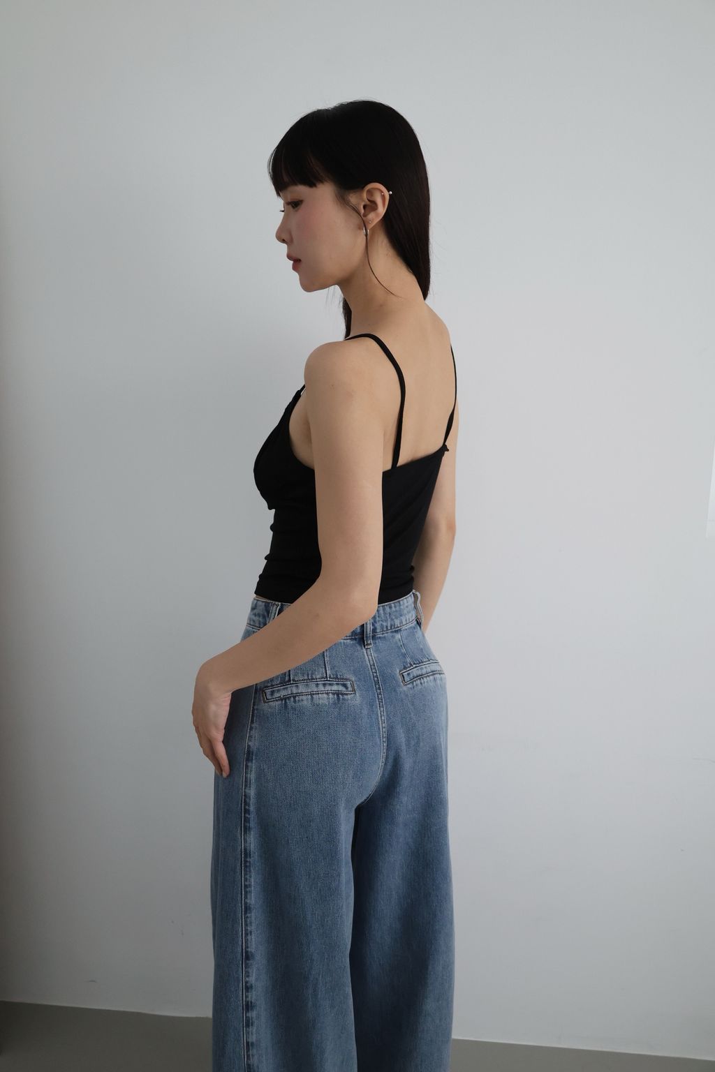 Facetune_28-04-2026-12-06-14