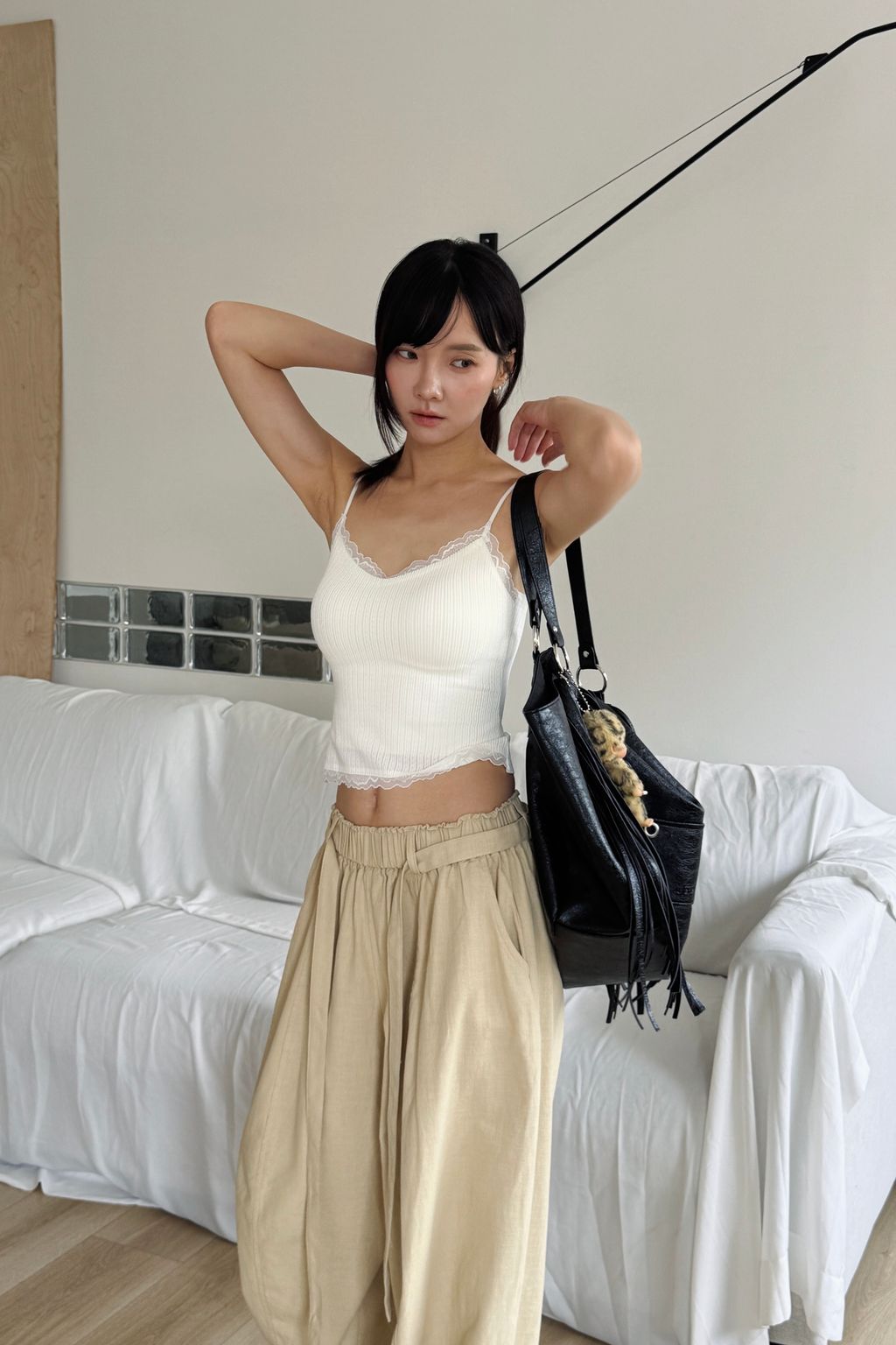 CBC72990-1D36-497F-BB38-46024507639A
