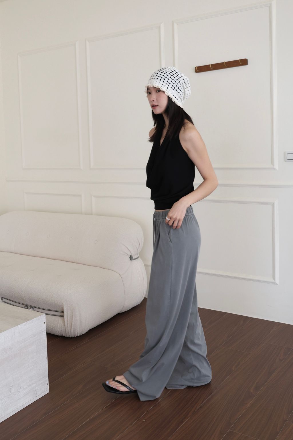 1BC6901A-741D-4E3B-8EE8-72C2EE955A7E