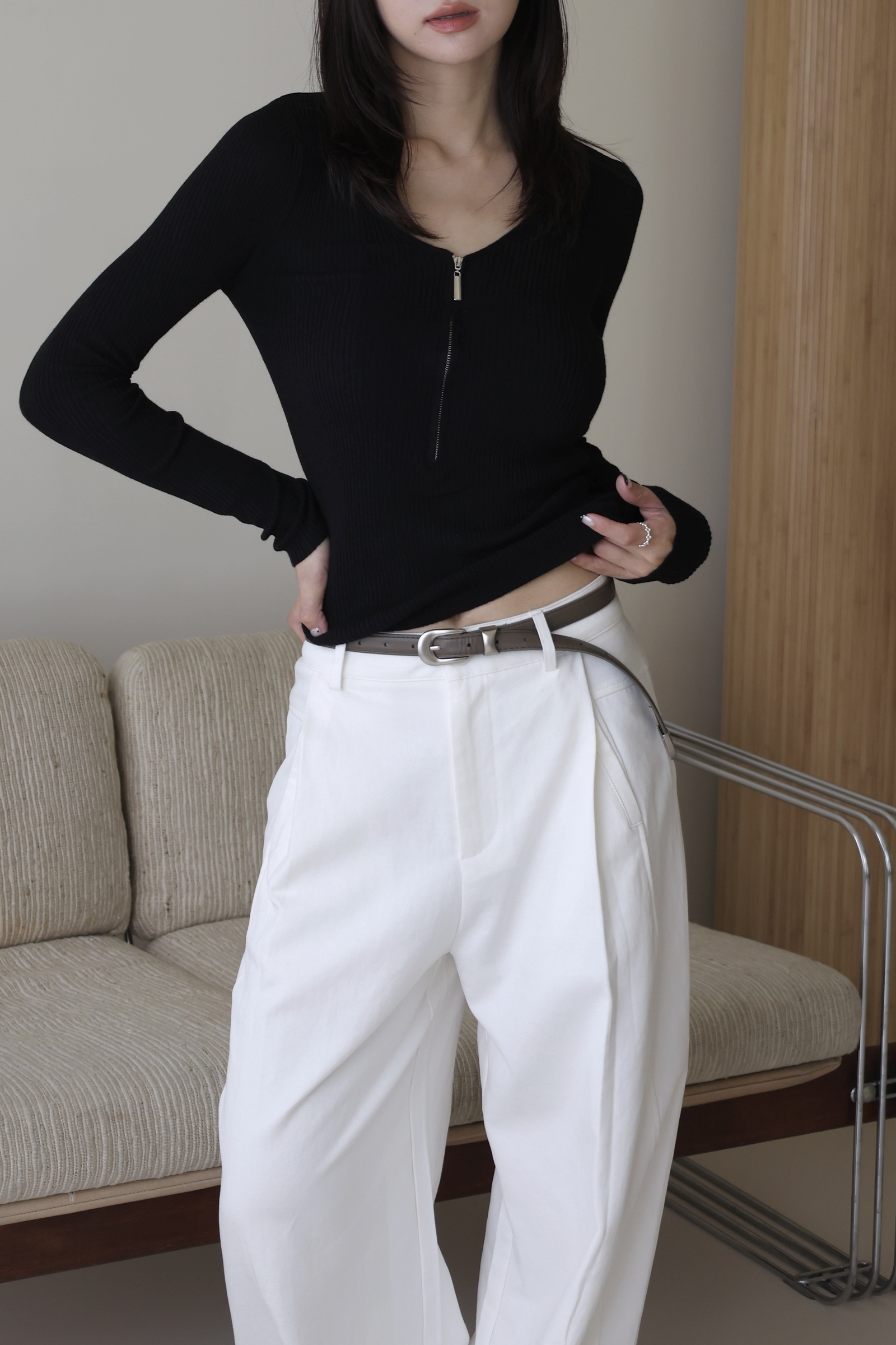 22DA8F1E-6AF8-419B-A606-3B0D0F4C539E