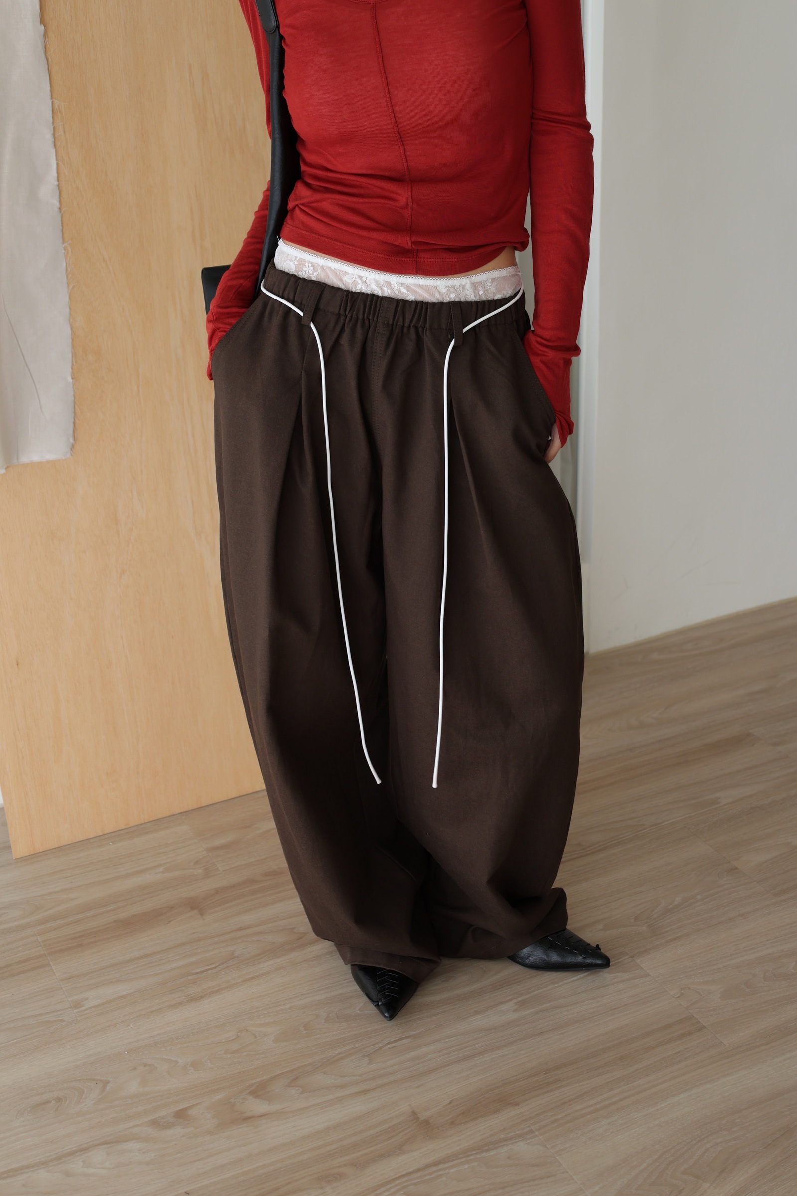 D9270C63-930F-4EC6-8612-BC7C6C44C8A3