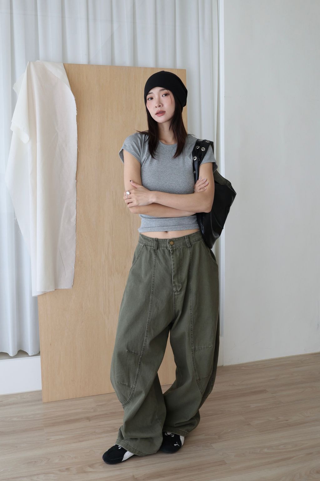 89D52A2F-01E4-418D-9760-AB187CF4D70B 2