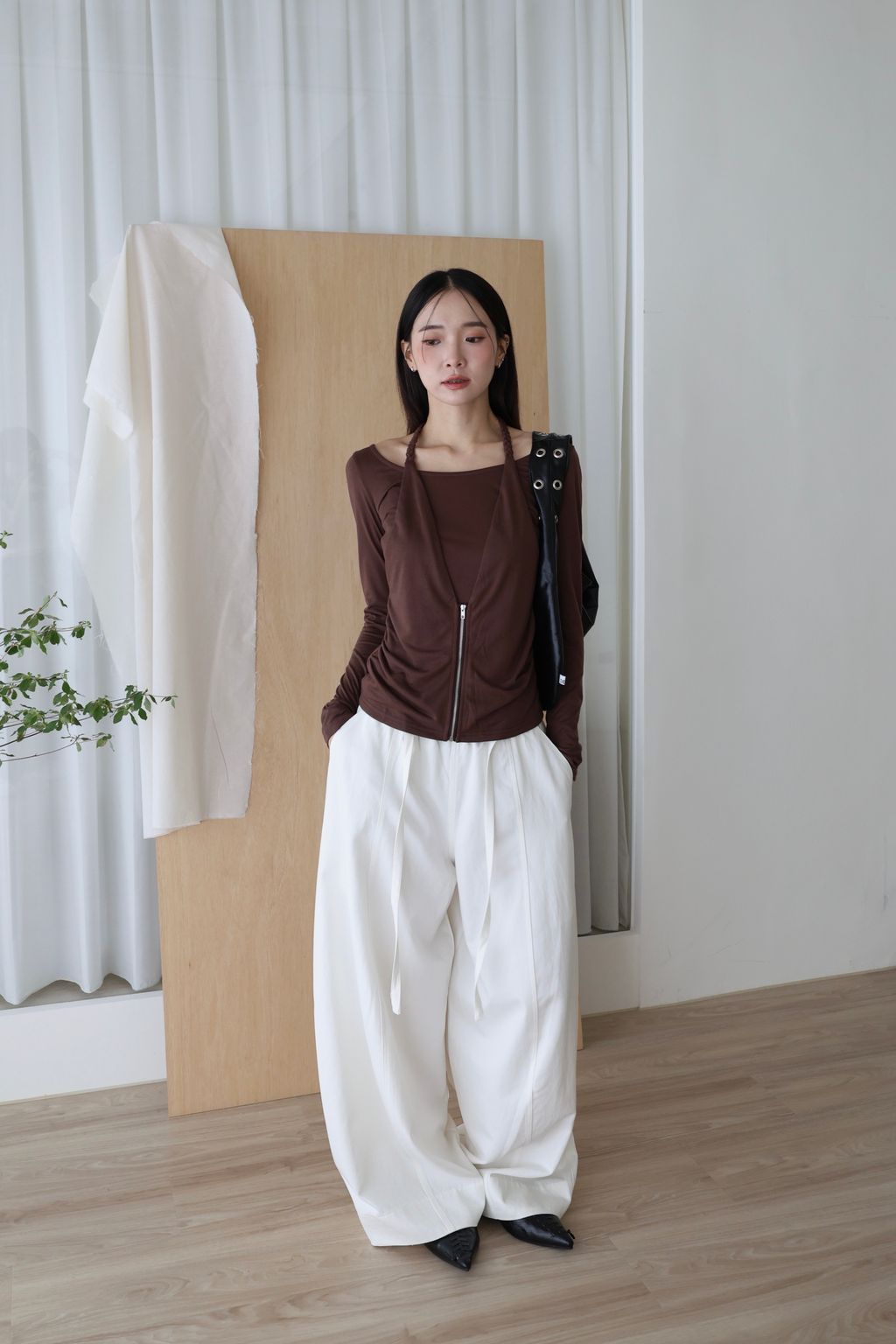 3EEA2CF4-300A-43F3-8F92-95C5959F1179 2