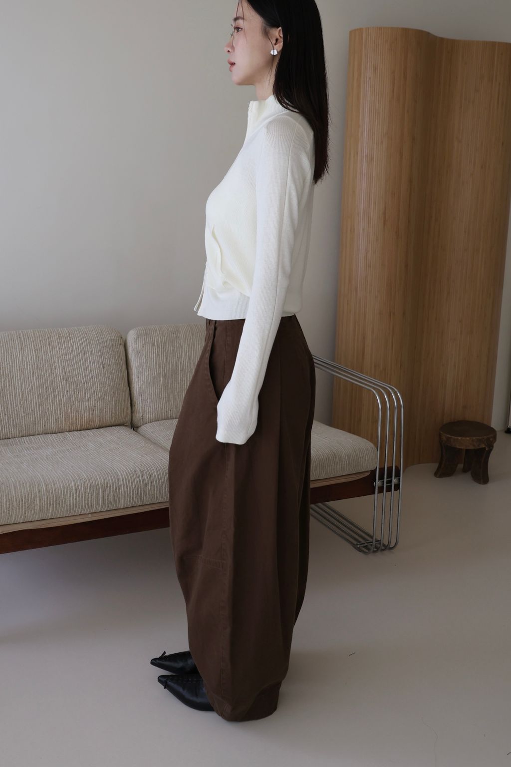 19C1AEE8-39DB-4C6A-A04C-6E54810CFB3C