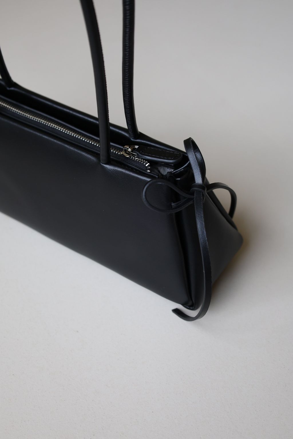 D2565275-3DB9-4041-97E7-0C514DCA5478