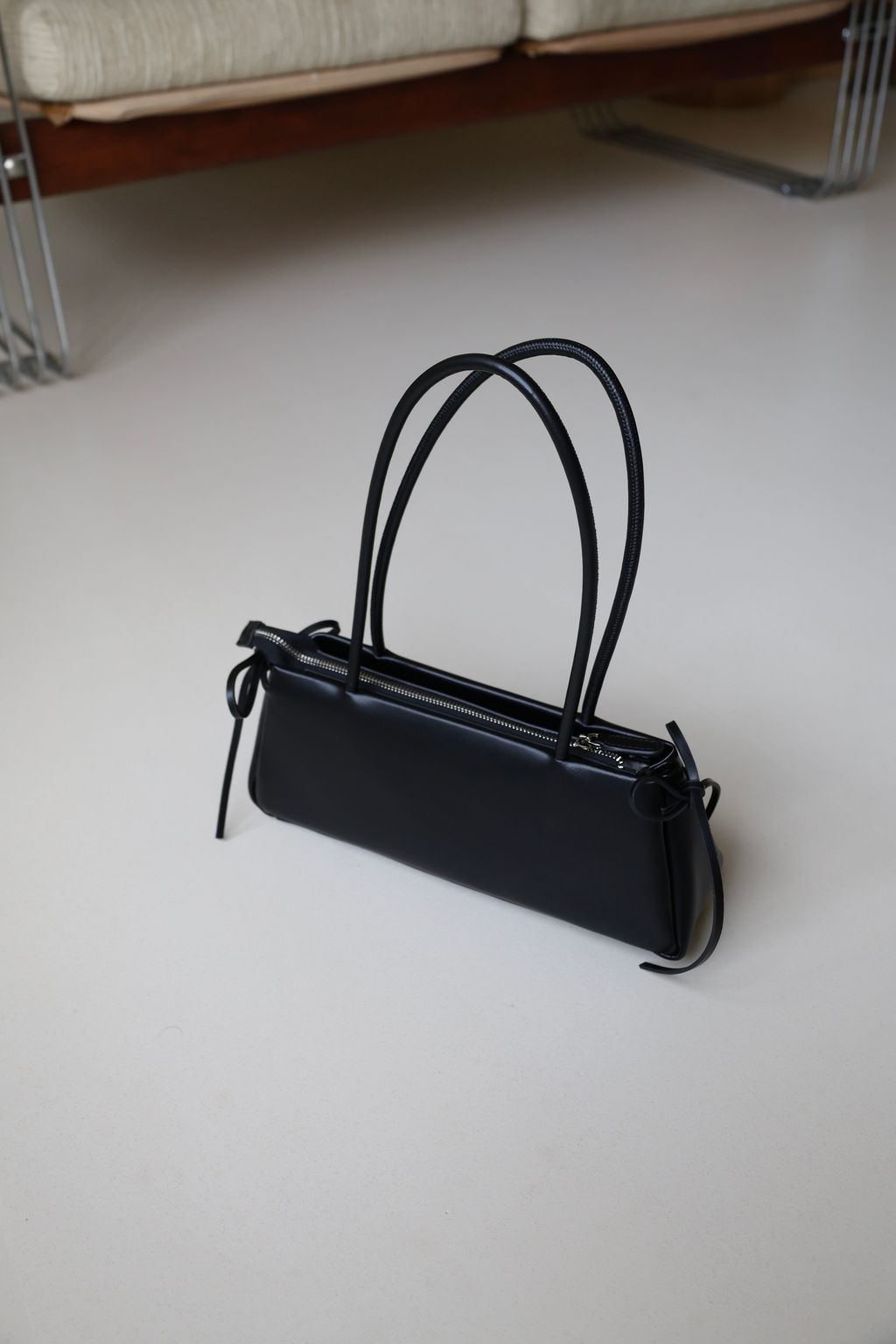 9DE72938-B1A1-4D48-93CC-628821FA5111