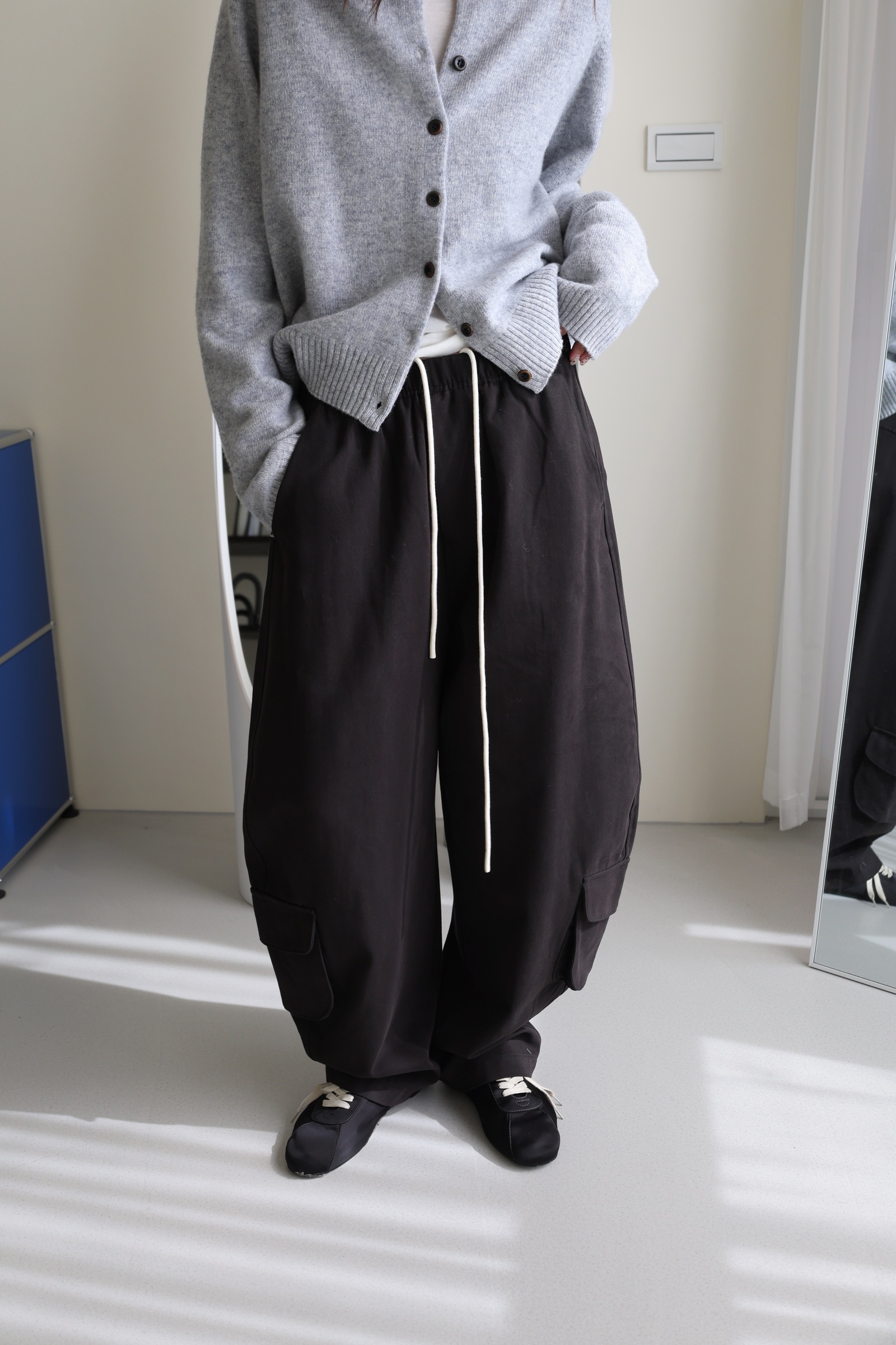 AB01F0B3-5C08-40DF-940A-AFF62D928056