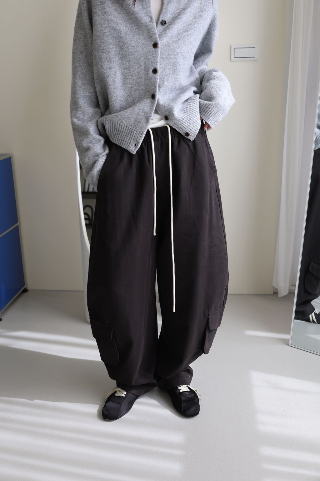 AB01F0B3-5C08-40DF-940A-AFF62D928056