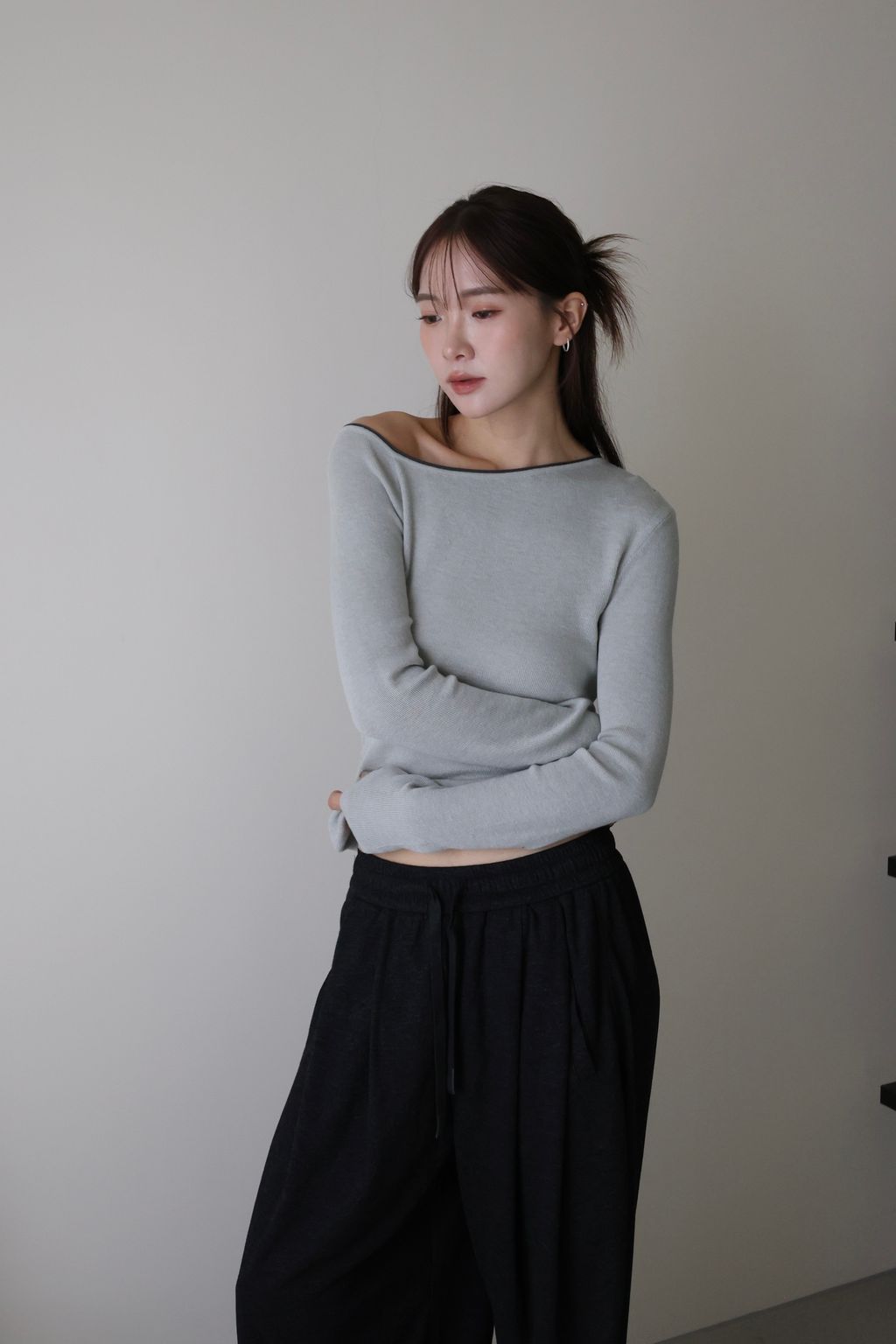 C6442C98-806B-468D-9D47-330CCD634C3B