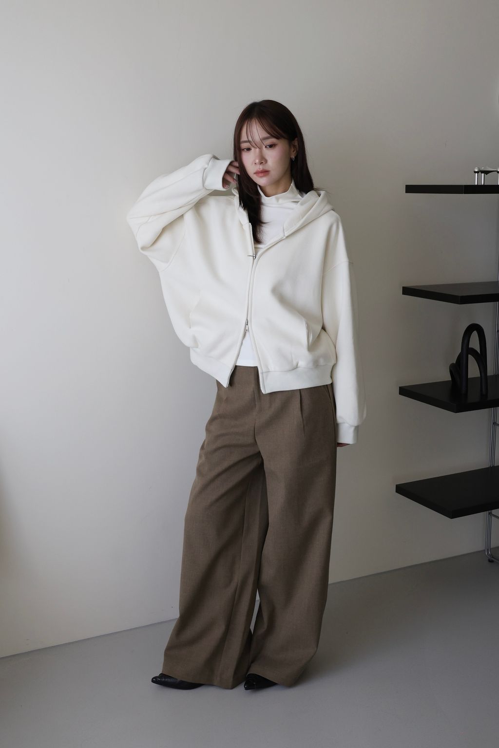 2421E8D5-9A70-499C-893A-03DAAB2C1247