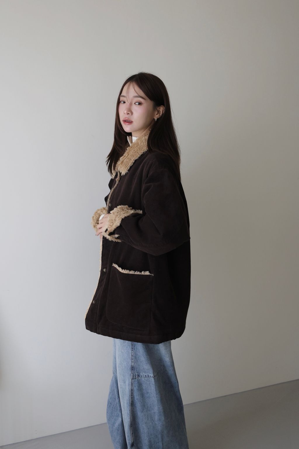 2349D9B8-FC14-4B73-B206-536C5F16F353