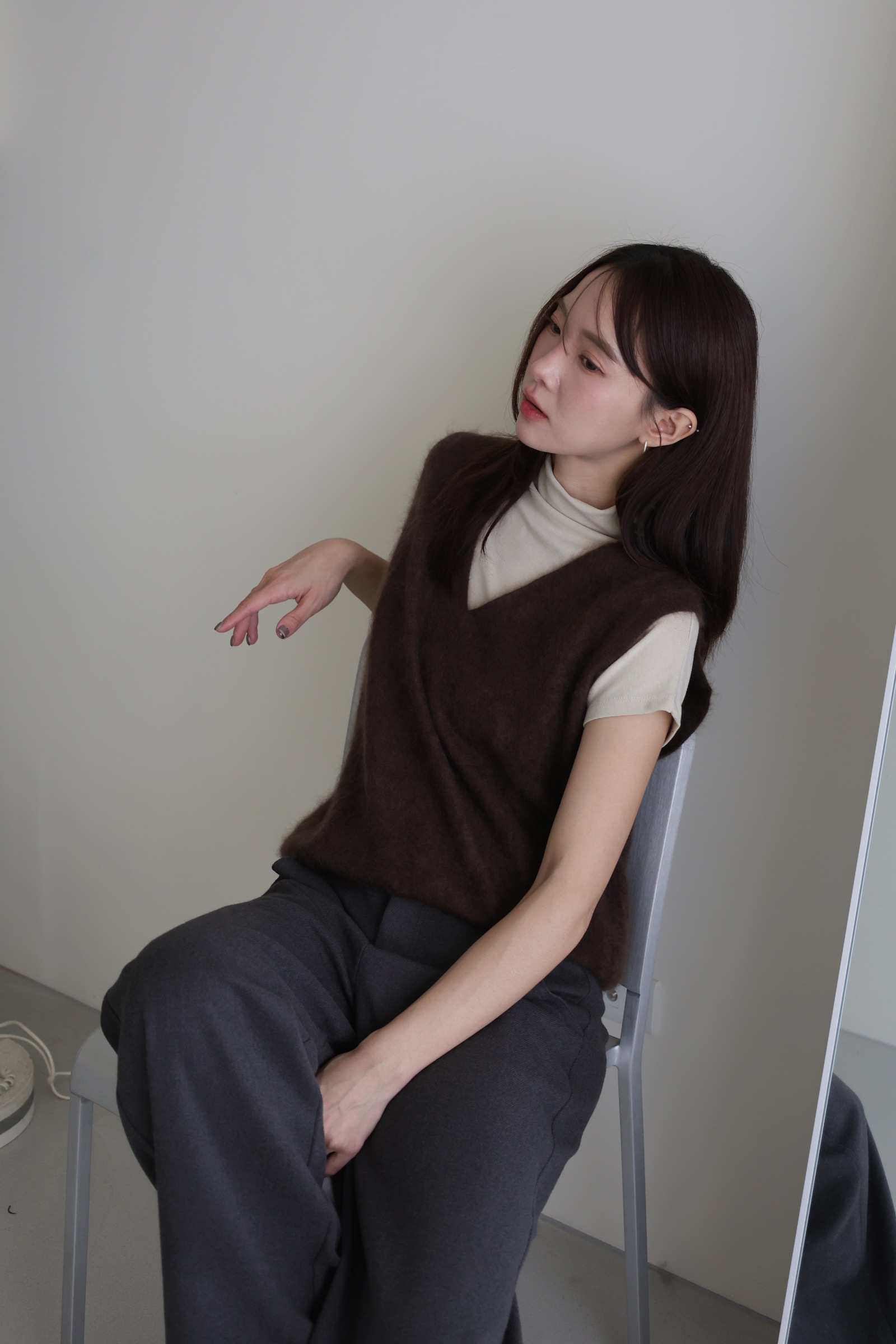 2BD8CCEE-AE6A-459A-8E2E-817D51E9CDE8 2