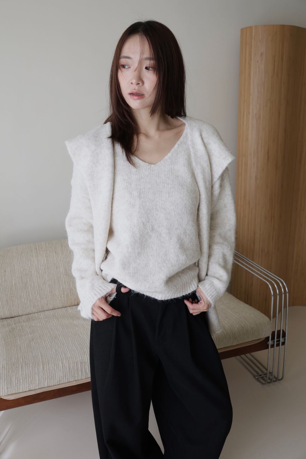 2927C383-F8F1-48E9-8FF5-FC6B11CFFF8E