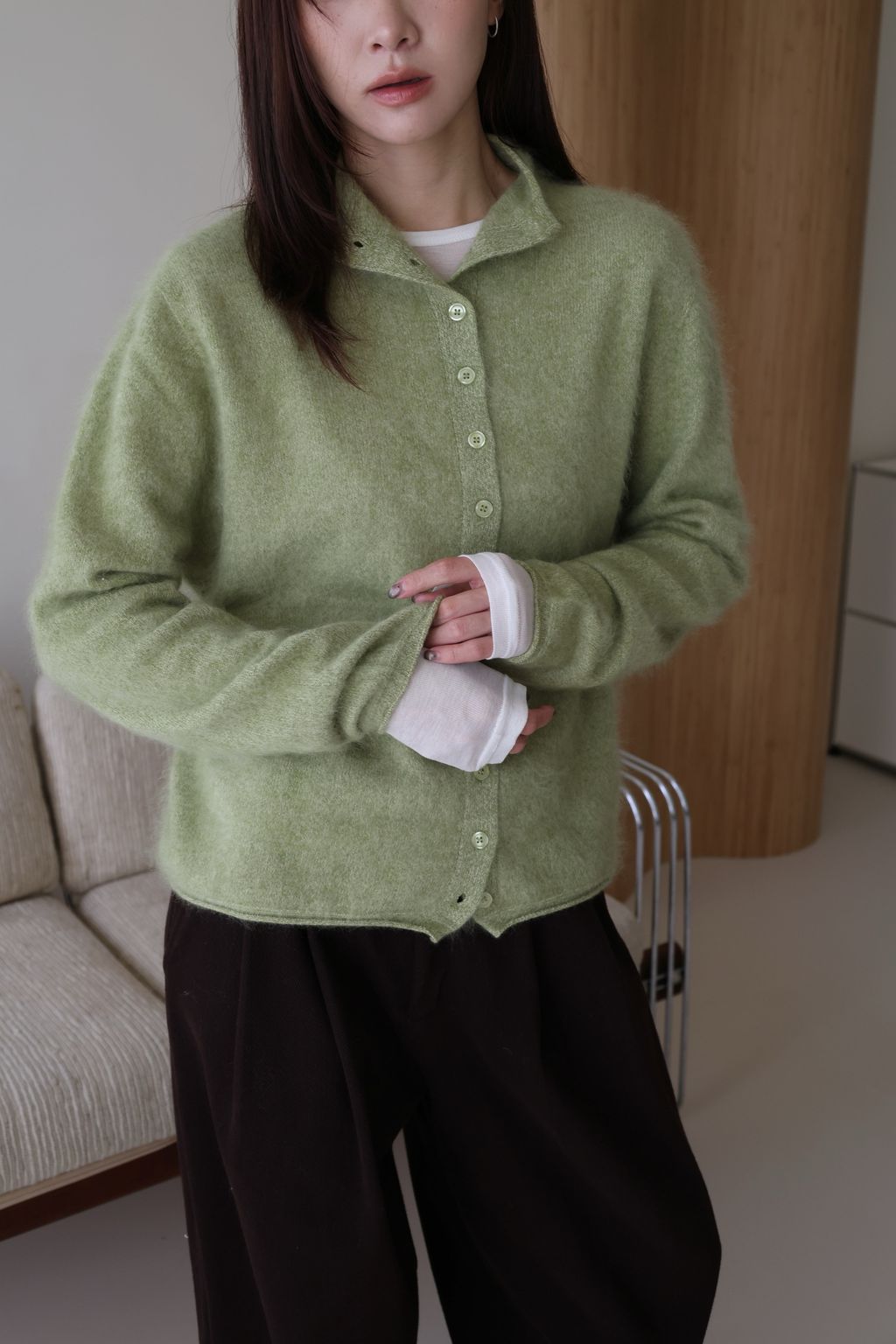 Facetune_15-12-2025-23-44-31