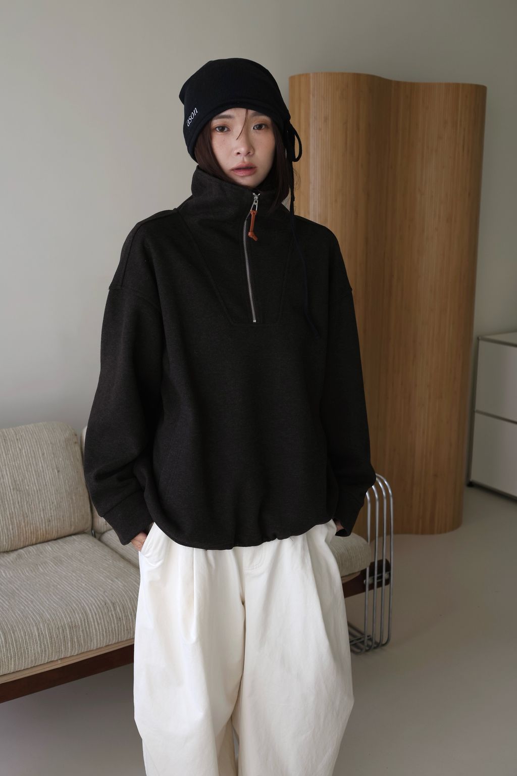 Facetune_16-12-2025-15-24-47