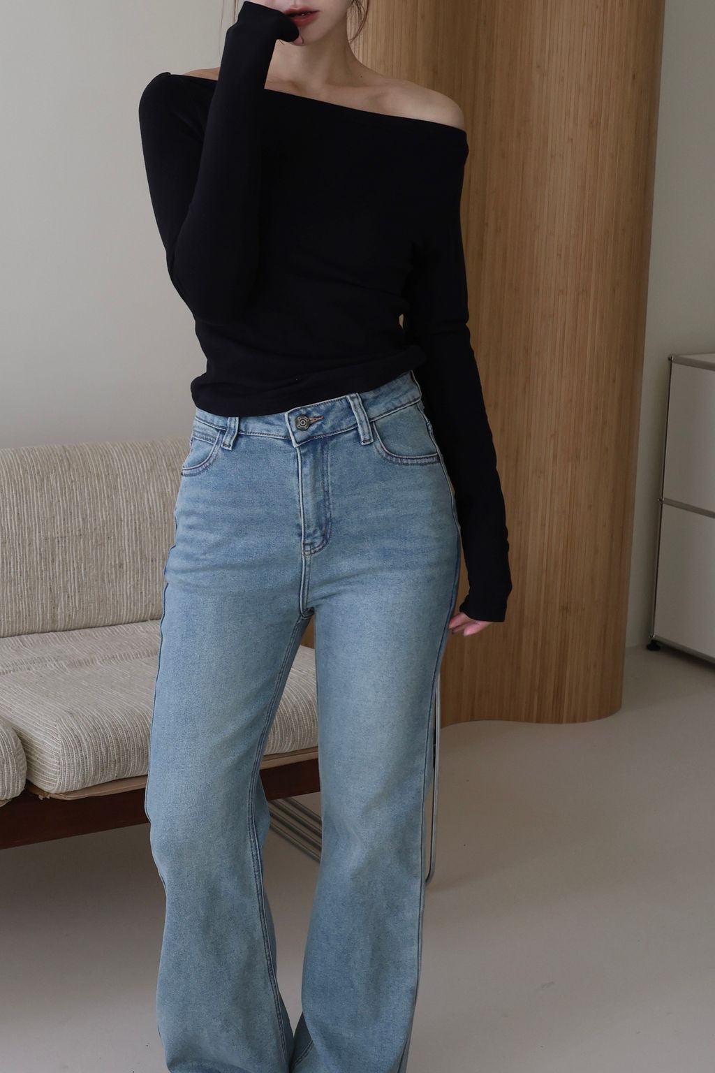 EABFF30C-4FDC-4060-B0E5-409C7A002FF2