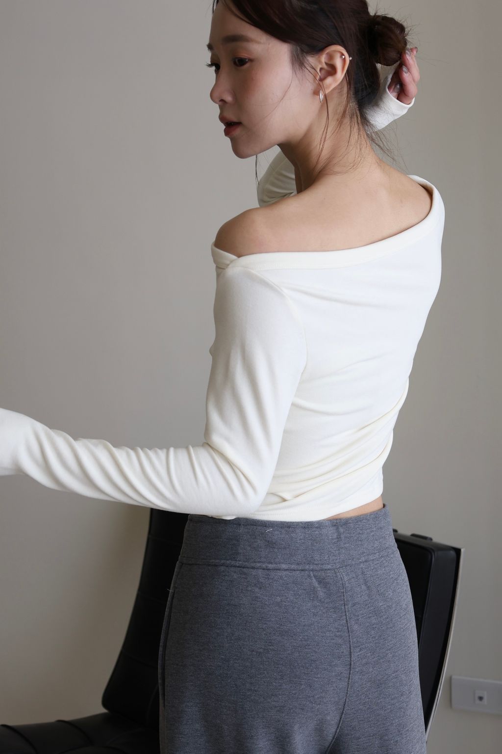 F83FAB24-7439-4903-B4B6-2DDB78E9D412